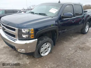 2011 Chevrolet Silverado 1500 LTZ with VIN 3GCPKTE36BG155020, listed as a IAAI auction lot 41703902 with 179,341 mi miles. Bid and sale history available at carsss.com. Image 18.