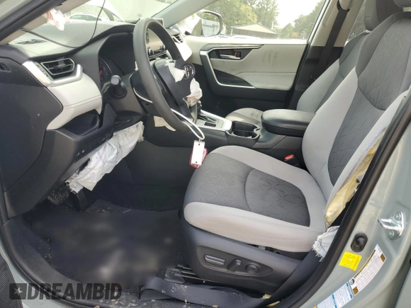 2019 Toyota RAV4 XLE with VIN JTMP1RFV6KD024642, listed as a Copart auction lot 57631075 with 36,051 mi miles and Salvage title. Bid and sale history available at DreamBid. Image 7.