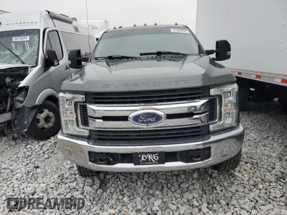 2018 Ford F-350 XL с VIN 1FT8W3DT7JEB64809, выставлен на аукционе Copart как лот 41604065 с пробегом 253 019 миль миль и Списание • Salvage title. История ставок и продаж доступна на DreamBid. Изображение 5.
