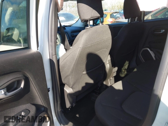 2015 Jeep Renegade Latitude with VIN ZACCJBBT3FPB39944, listed as a IAAI auction lot 41626054 with 115,802 mi miles and . Bid and sale history available at DreamBid. Image 8.