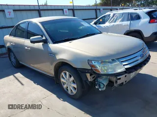 2008 Ford Taurus SEL with VIN 1FAHP24W48G160030, listed as a IAAI auction lot 40360871 with 194,674 mi miles. Bid and sale history available at carsss.com. Image 1.