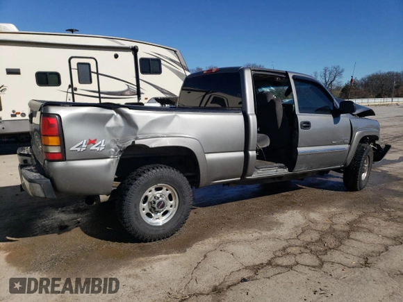 2006 GMC Sierra 2500HD SLT z VIN 1GTHK29D76E162153, wystawiony jako Copart lot #46656545 z przebiegiem 427 196 mil mil oraz Szkoda całkowita • Salvage title. Historia ofert i sprzedaży dostępna na DreamBid. Obrazek 3.
