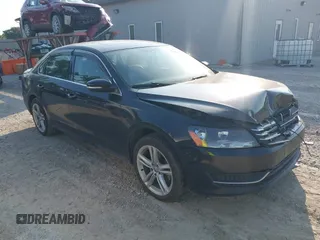2014 Volkswagen Passat SE z VIN 1VWBN7A30EC120511, wystawiony jako IAAI lot #42653240 z przebiegiem 190 900 mil mil oraz . Historia ofert i sprzedaży dostępna na DreamBid. Obrazek 1.