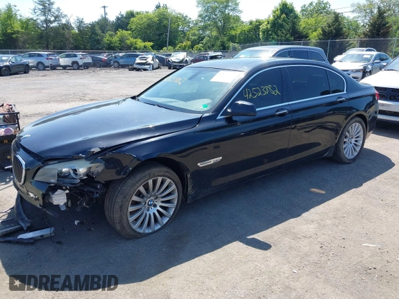 2010 BMW 7 Series 750Li xDrive with VIN WBAKC8C59AC431388, listed as a IAAI auction lot 42523882 with 90,244 mi miles and . Bid and sale history available at DreamBid. Image 2.