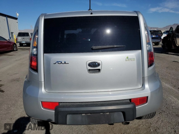 2011 Kia Soul + with VIN KNDJT2A22B7717775, listed as a Copart auction lot 81186954 with 154,095 mi miles and Salvage Title. Bid and sale history available at carsss.com. Image 6.