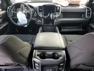 2025 Ram 1500 Big Horn z VIN 1C6SRFFPXSN513534, wystawiony jako Copart lot #44491245 z przebiegiem Nie podano mil oraz Szkoda całkowita • Salvage title. Historia ofert i sprzedaży dostępna na DreamBid. Obrazek 8.