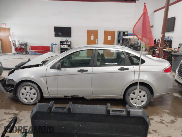 2009 Ford Focus S with VIN 1FAHP34N99W107098, listed as a IAAI auction lot 41610814 with 80,428 mi miles. Bid and sale history available at carsss.com. Image 14.