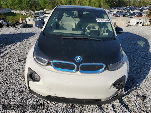 2015 BMW i3 with VIN WBY1Z4C53FV501645, listed as a Copart auction lot 52301145 with 61,740 mi miles and Salvage title. Bid and sale history available at DreamBid. Image 5.