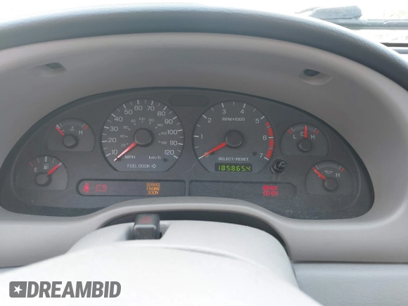 2003 Ford Mustang Standard with VIN 1FAFP40493F435980, listed as a IAAI auction lot 41520723 with 185,865 mi miles. Bid and sale history available at carsss.com. Image 7.