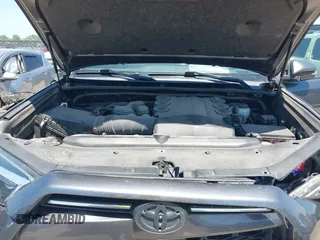 2020 Toyota 4Runner SR5 with VIN JTEZU5JR4L5226079, listed as a IAAI auction lot 42087965 with 48,219 mi miles and . Bid and sale history available at DreamBid. Image 10.
