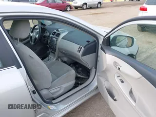 2013 Toyota Corolla L with VIN 2T1BU4EE3DC940460, listed as a IAAI auction lot 42155611 with 92,992 mi miles and . Bid and sale history available at carsss.com. Image 5.