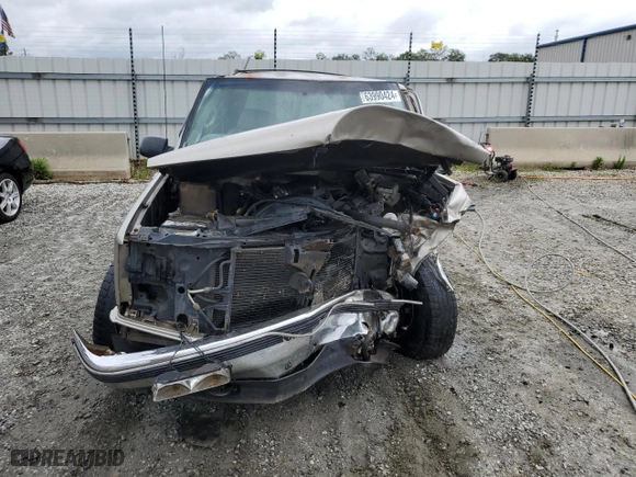 1999 Chevrolet Tahoe Z71 with VIN 1GNEK13R8XJ457201, listed as a Copart auction lot 63990424 with 0 mi miles and Non Repairable. Bid and sale history available at carsss.com. Image 5.