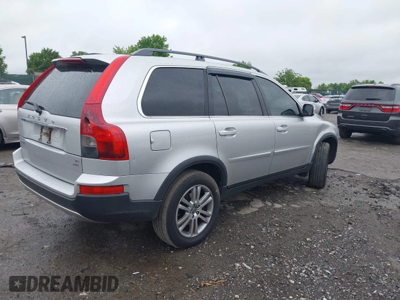 2009 Volvo XC90 I6 z VIN YV4CZ982491516007, wystawiony jako IAAI lot #42226430 z przebiegiem 244 815 mil mil oraz . Historia ofert i sprzedaży dostępna na DreamBid. Obrazek 4.