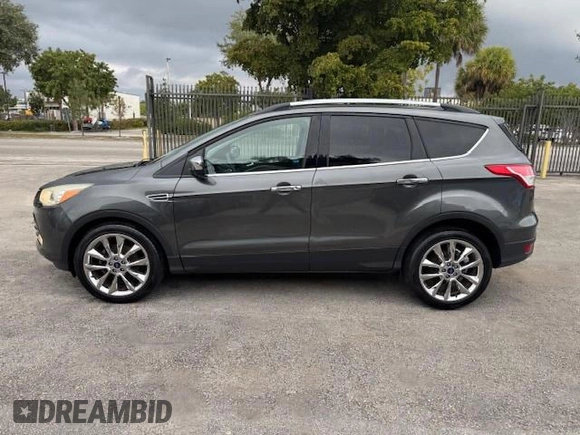 2016 Ford Escape SE with VIN 1FMCU0GX4GUC35892, listed as a Copart auction lot 49188655 with 55,768 mi miles and Non Repairable. Bid and sale history available at carsss.com. Image 12.