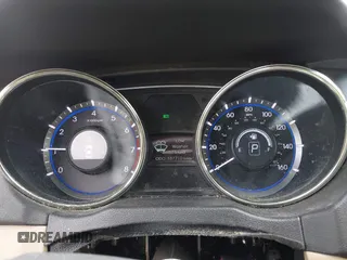 2011 Hyundai Sonata GLS with VIN 5NPEB4ACXBH256829, listed as a IAAI auction lot 42086089 with 137,710 mi miles and . Bid and sale history available at carsss.com. Image 7.
