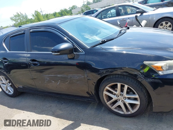 2014 Lexus CT 200h with VIN JTHKD5BH7E2177622, listed as a IAAI auction lot 42763328 with 194,220 mi miles and . Bid and sale history available at DreamBid. Image 13.
