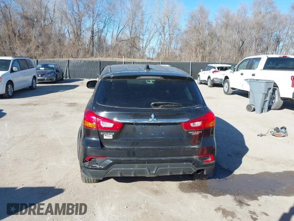 2018 Mitsubishi Outlander Sport ES 2.0 with VIN JA4AR3AU5JU020388, listed as a IAAI auction lot 38733752 with 115,174 mi miles. Bid and sale history available at carsss.com. Image 14.