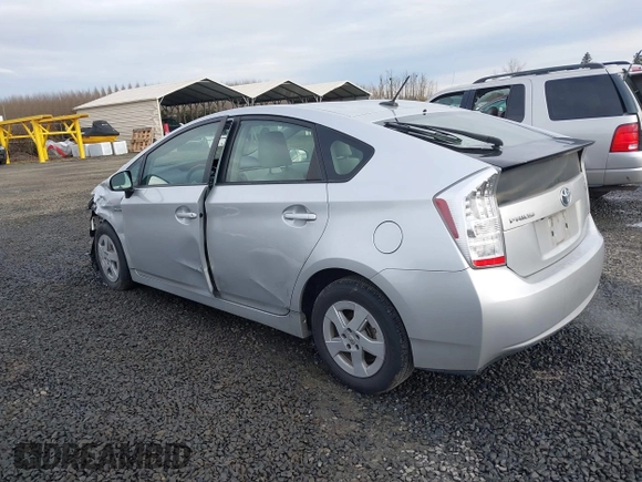2011 Toyota Prius I z VIN JTDKN3DU6B0321701, wystawiony jako IAAI lot #41631688 z przebiegiem 127 987 mil mil oraz . Historia ofert i sprzedaży dostępna na DreamBid. Obrazek 3.