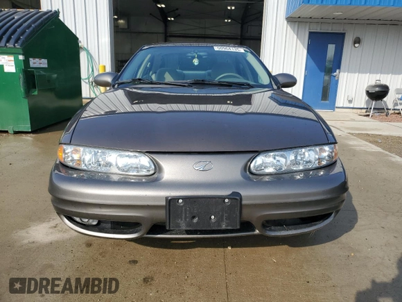 2001 Oldsmobile Alero GL2 with VIN 1G3NL52E01C280828, listed as a Copart auction lot 50964135 with 89,533 mi miles and Non Repairable. Bid and sale history available at DreamBid. Image 5.