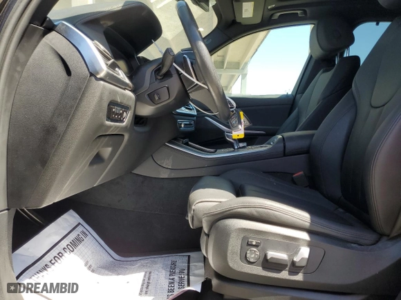 2022 BMW X5 xDrive40i with VIN 5UXCR6C01N9J78633, listed as a Copart auction lot 49333625 with 20,497 mi miles and Salvage Title. Bid and sale history available at carsss.com. Image 7.