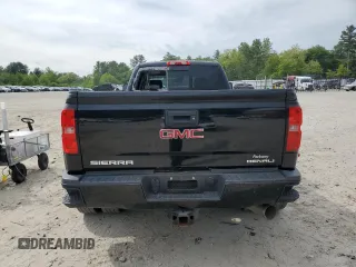 2019 GMC Sierra 3500HD Denali z VIN 1GT42WEY6KF240456, wystawiony jako Copart lot #58896115 z przebiegiem 67 144 mil mil oraz Czysty tytuł • Clean title. Historia ofert i sprzedaży dostępna na DreamBid. Obrazek 6.