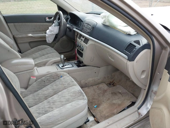 2007 Hyundai Sonata GLS with VIN 5NPET46C77H182735, listed as a IAAI auction lot 41753540 with 142,006 mi miles. Bid and sale history available at carsss.com. Image 5.