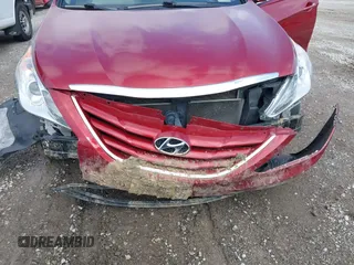 2013 Hyundai Sonata GLS with VIN 5NPEB4AC5DH710794, listed as a IAAI auction lot 42171048 with 100,099 mi miles and . Bid and sale history available at carsss.com. Image 6.