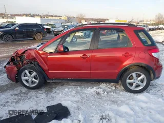 2009 Suzuki SX4 Man AWD with VIN JS2YB413996201005, listed as a IAAI auction lot 41368510 with 27,111 mi miles. Bid and sale history available at carsss.com. Image 14.