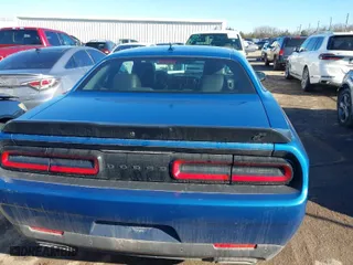 2022 Dodge Challenger GT with VIN 2C3CDZKGXNH238901, listed as a IAAI auction lot 41472203 with 53,493 mi miles. Bid and sale history available at carsss.com. Image 17.