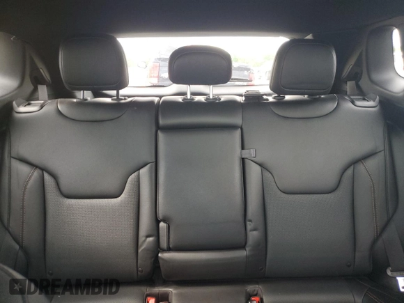 2023 Jeep Compass Latitude Lux с VIN 3C4NJDFN4PT532474, выставлен на аукционе Copart как лот 58129485 с пробегом 19 818 миль миль и Списание • Salvage title. История ставок и продаж доступна на DreamBid. Изображение 10.