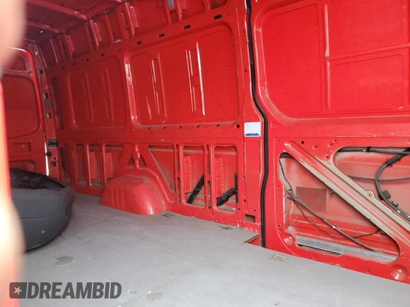 2012 Freightliner Sprinter с VIN WDYPE8CC4C5614713, выставлен на аукционе Copart как лот 53429985 с пробегом 259 800 миль миль и Списание • Salvage title. История ставок и продаж доступна на DreamBid. Изображение 10.