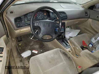 1995 Honda Accord EX w/Leather with VIN 1HGCD5650SA112202, listed as a Copart auction lot 65955974 with 231,992 mi miles and Salvage Title. Bid and sale history available at carsss.com. Image 8.