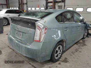 2015 Toyota Prius Four with VIN JTDKN3DU5F1877725, listed as a IAAI auction lot 41557495 with 32,729 mi miles and . Bid and sale history available at DreamBid. Image 4.