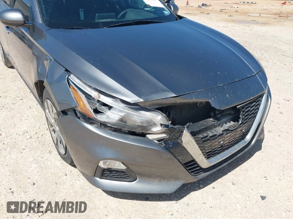 2020 Nissan Altima S with VIN 1N4BL4BV8LN312712, listed as a IAAI auction lot 41956107 with 206,221 mi miles and . Bid and sale history available at DreamBid. Image 6.