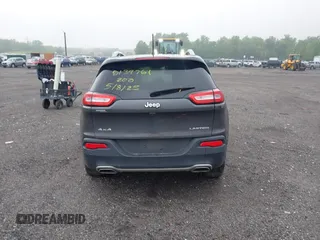2017 Jeep Cherokee High Altitude z VIN 1C4PJMDS9HW561269, wystawiony jako IAAI lot #42245556 z przebiegiem 110 772 mil mil oraz . Historia ofert i sprzedaży dostępna na DreamBid. Obrazek 16.