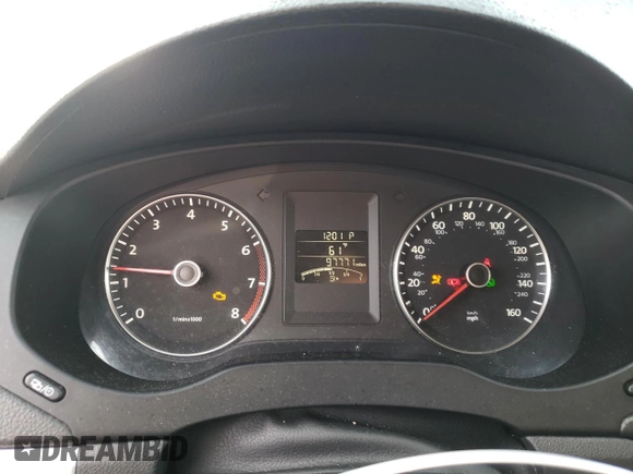 2013 Volkswagen Jetta SE z VIN 3VWDP7AJ4DM361292, wystawiony jako Copart lot #55861875 z przebiegiem 97 771 mil mil oraz Czysty tytuł • Clean title. Historia ofert i sprzedaży dostępna na DreamBid. Obrazek 9.