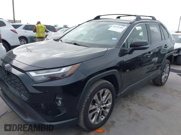 2022 Toyota RAV4 XLE Premium with VIN JTMC1RFV0ND085813, listed as a IAAI auction lot 42152401 with 86,707 mi miles and . Bid and sale history available at DreamBid. Image 17.