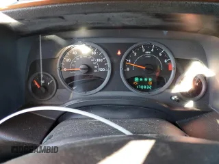 2008 Jeep Compass Sport with VIN 1J8FF47WX8D621561, listed as a Copart auction lot 51080125 with 170,832 mi miles and Salvage Title. Bid and sale history available at carsss.com. Image 9.