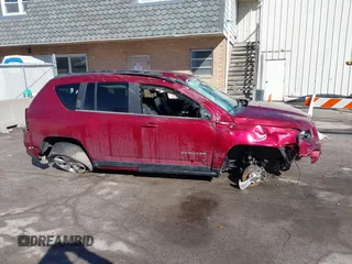2014 Jeep Compass High Altitude with VIN 1C4NJCEA3ED539489, listed as a IAAI auction lot 41653313 with 124,462 mi miles. Bid and sale history available at carsss.com. Image 13.