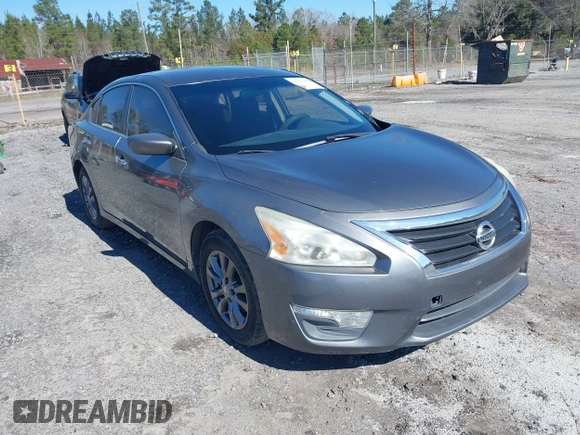 2014 Nissan Altima 2.5 with VIN 1N4AL3AP8EN354535, listed as a IAAI auction lot 41608309 with 172,110 mi miles. Bid and sale history available at carsss.com. Image 1.
