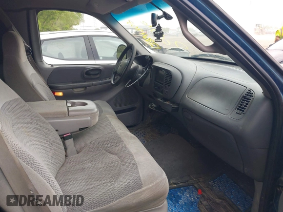1999 Ford F-150 XL with VIN 1FTRX17L0XNC07560, listed as a IAAI auction lot 42183858 with Not provided miles and . Bid and sale history available at DreamBid. Image 5.