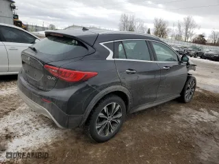 2018 Infiniti QX30 Luxury with VIN SJKCH5CR2JA058150, listed as a Copart auction lot 42231625 with 185,099 mi miles and Clean Title. Bid and sale history available at carsss.com. Image 3.