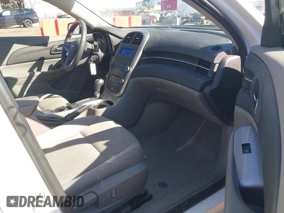 2014 Chevrolet Malibu LS with VIN 1G11B5SL8EF219899, listed as a IAAI auction lot 41801882 with 35,923 mi miles and . Bid and sale history available at DreamBid. Image 5.