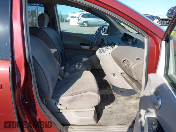 2005 Nissan Quest SE with VIN 5N1BV28U45N114862, listed as a IAAI auction lot 41763820 with 208,966 mi miles. Bid and sale history available at carsss.com. Image 5.