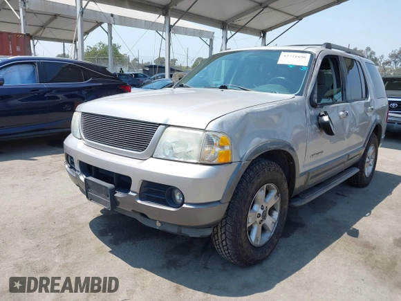 2005 Ford Explorer XLT z VIN 1FMZU73E35ZA26277, wystawiony jako IAAI lot #42721696 z przebiegiem 217 738 mil mil oraz . Historia ofert i sprzedaży dostępna na DreamBid. Obrazek 16.