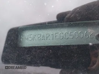2014 Ford Police Interceptor Utility z VIN 1FM5K8AR1EGC50062, wystawiony jako IAAI lot #42081594 z przebiegiem 97 045 mil mil oraz . Historia ofert i sprzedaży dostępna na DreamBid. Obrazek 16.