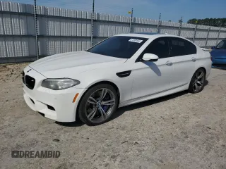 2014 BMW M5 with VIN WBSFV9C54ED097879, listed as a Copart auction lot 61380464 with 78,367 mi miles and Salvage Title. Bid and sale history available at carsss.com. Image 1.