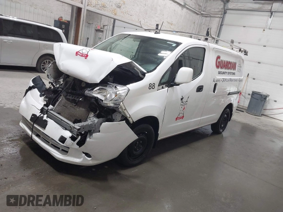 2020 Nissan NV200 S with VIN 3N6CM0KN1LK706933, listed as a IAAI auction lot 42098705 with 38,332 mi miles and . Bid and sale history available at DreamBid. Image 2.