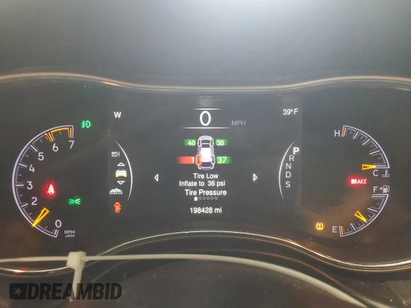 2014 Jeep Grand Cherokee Limited with VIN 1C4RJFBT8EC384064, listed as a Copart auction lot 44173625 with 198,428 mi miles and Salvage title. Bid and sale history available at DreamBid. Image 9.