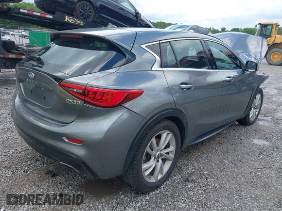 2017 Infiniti QX30 Luxury with VIN SJKCH5CP8HA039353, listed as a IAAI auction lot 42245318 with 110,551 mi miles and . Bid and sale history available at DreamBid. Image 4.